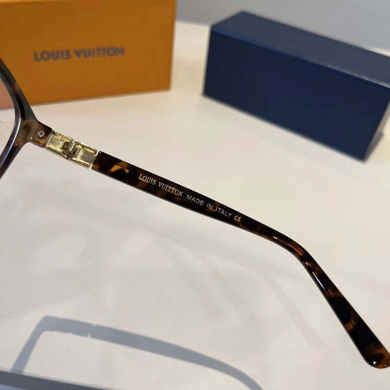 Louis Vuitton Sunglasses ComfortFit 280983