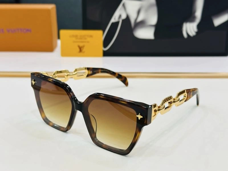 Louis Vuitton Sunglasses Stylish 280995