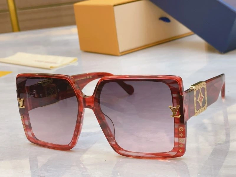 Louis Vuitton Sunglasses Elegant 281003