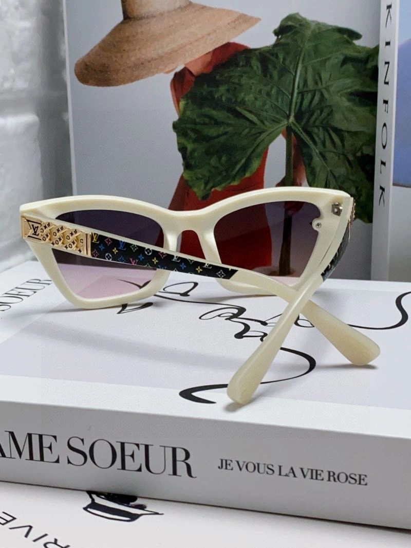 Louis Vuitton Sunglasses Attractive 280974