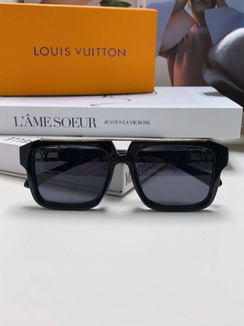 FreshLook Louis Vuitton Sunglasses 280990