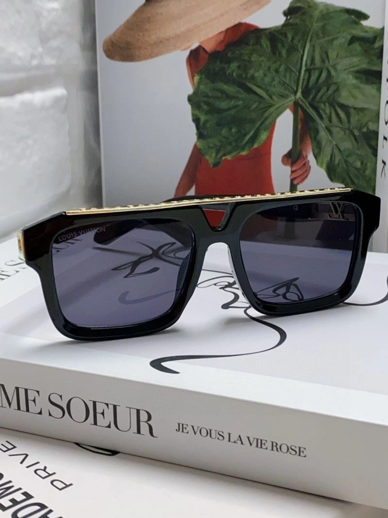 FreshLook Louis Vuitton Sunglasses 280990