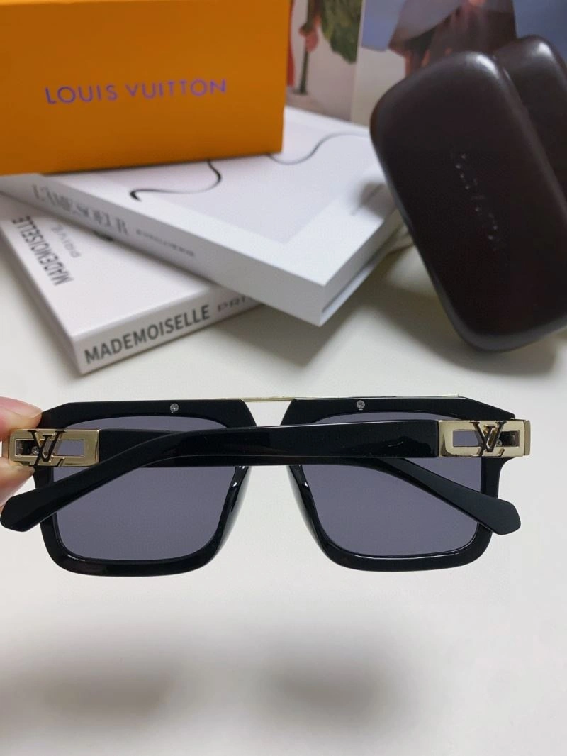 FreshLook Louis Vuitton Sunglasses 280990