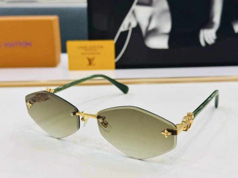 GoodFit Louis Vuitton Sunglasses 280971