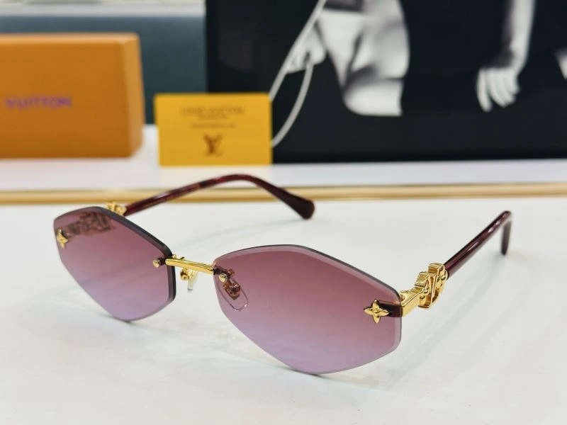 GoodFit Louis Vuitton Sunglasses 280971