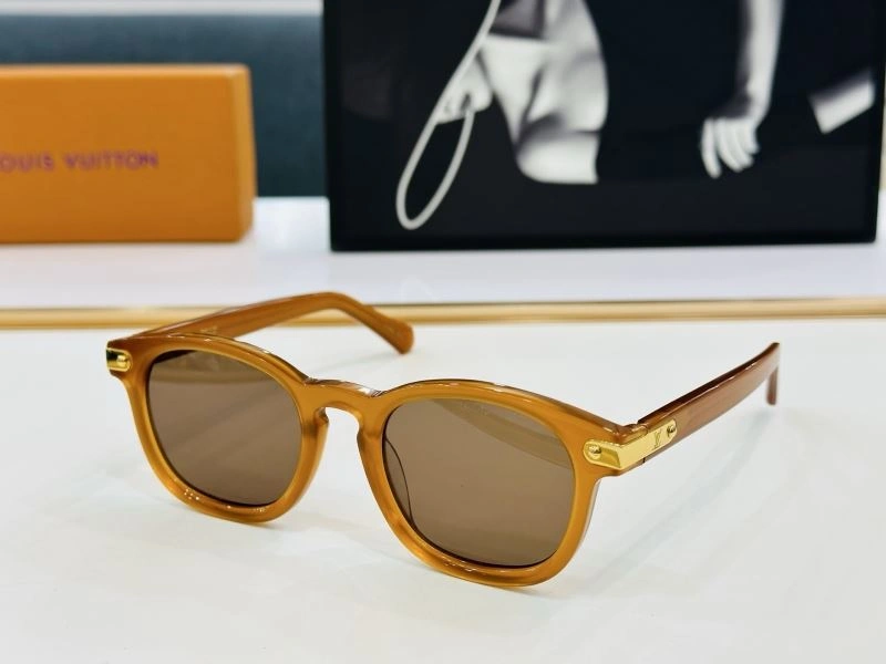 Louis Vuitton Sunglasses EasyMatch 280969