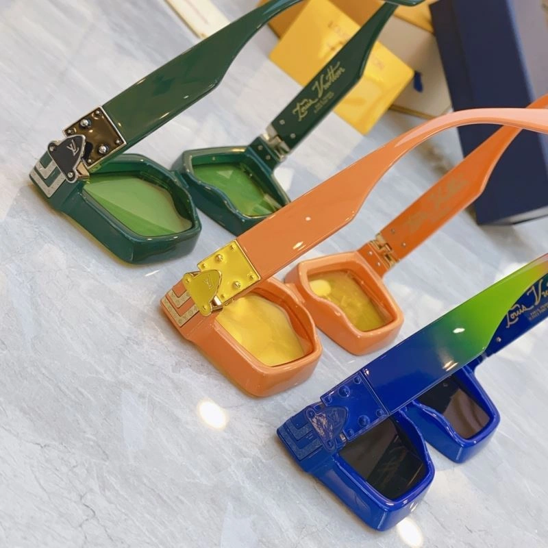 SmartChoice Louis Vuitton Sunglasses 280958