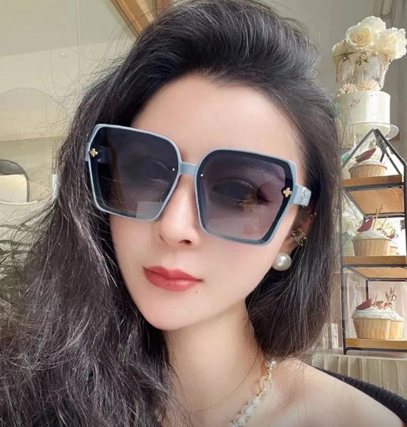 Louis Vuitton Sunglasses WellDesigned 280943