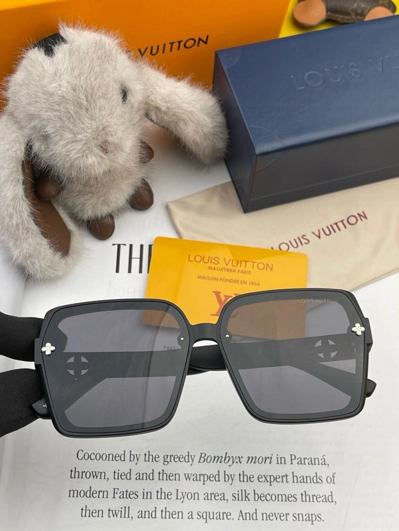 Louis Vuitton Sunglasses WellDesigned 280943