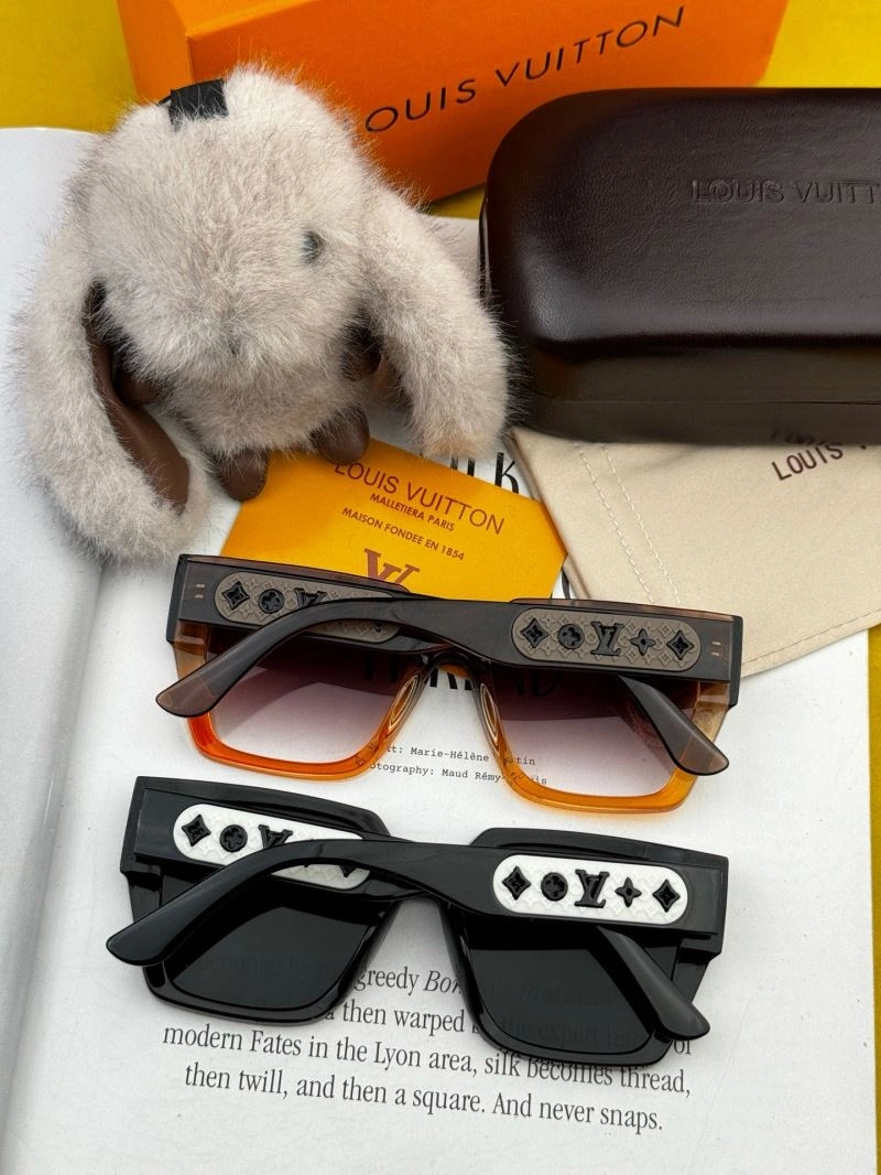 Practical Louis Vuitton Sunglasses 280942
