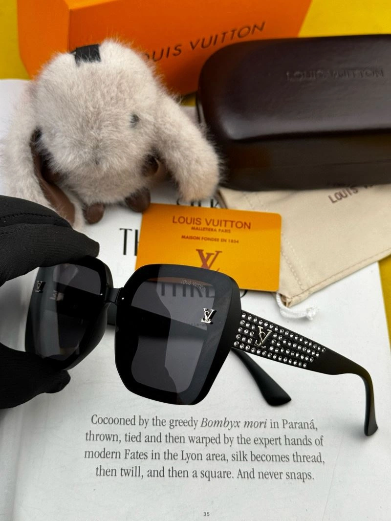 Louis Vuitton Sunglasses Compact 280961