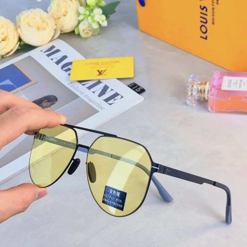 Louis Vuitton Sunglasses Effortless 280965