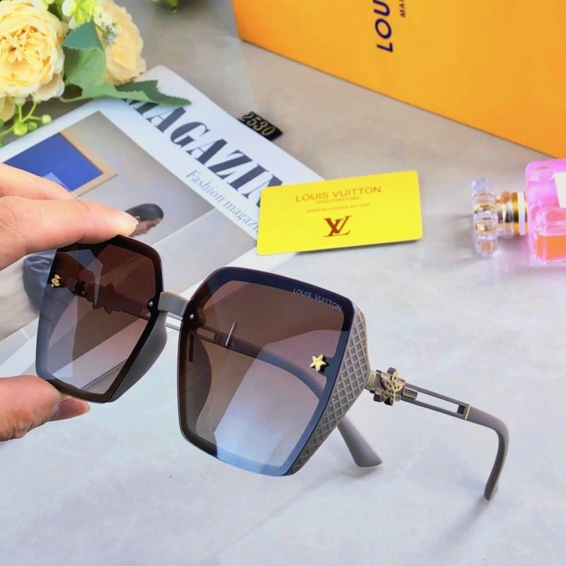 Louis Vuitton Sunglasses Durable 280956