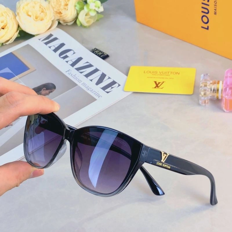 WeatherProof Louis Vuitton Sunglasses 280936