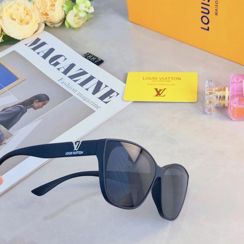 WeatherProof Louis Vuitton Sunglasses 280936