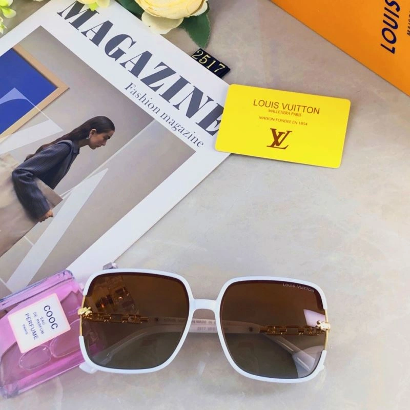 Louis Vuitton Sunglasses DailyWear 280949