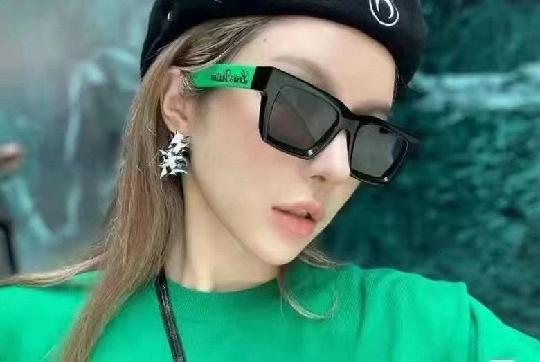 Cozy Louis Vuitton Sunglasses 280950