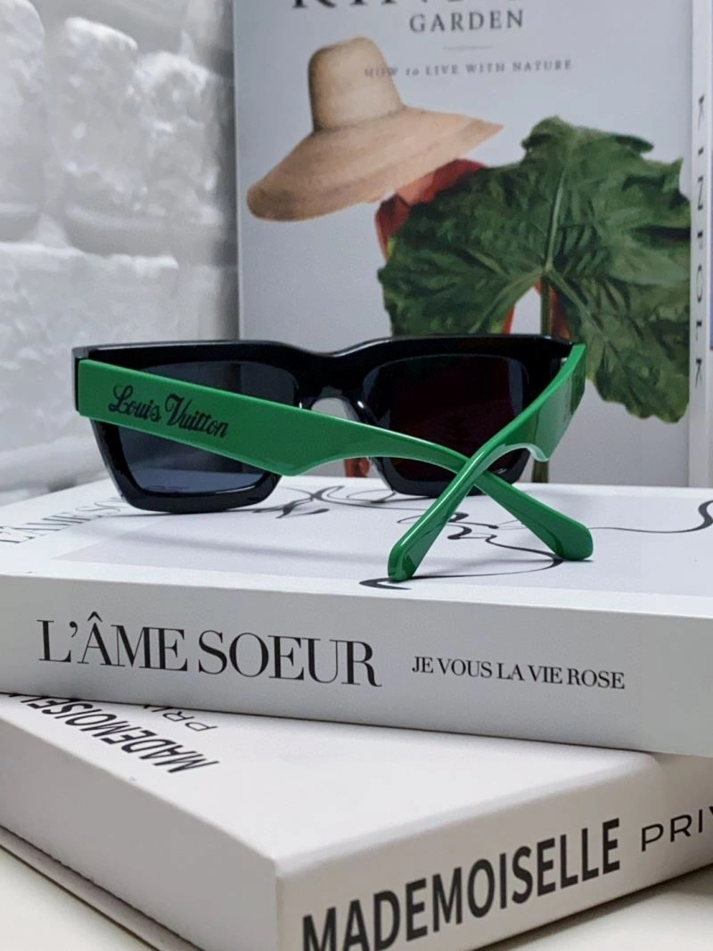 Cozy Louis Vuitton Sunglasses 280950