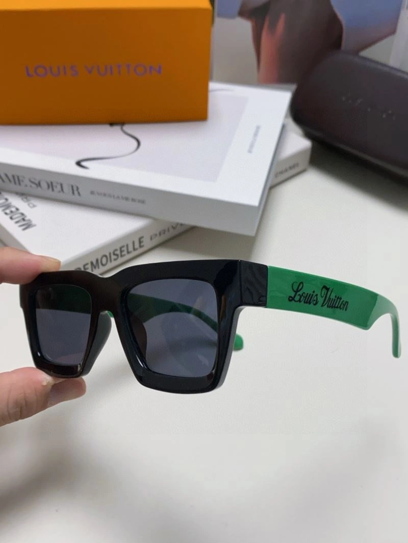 Cozy Louis Vuitton Sunglasses 280950