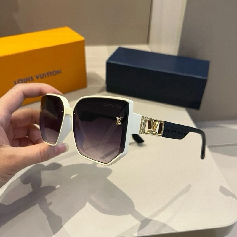 Louis Vuitton Sunglasses Comfortable 280935