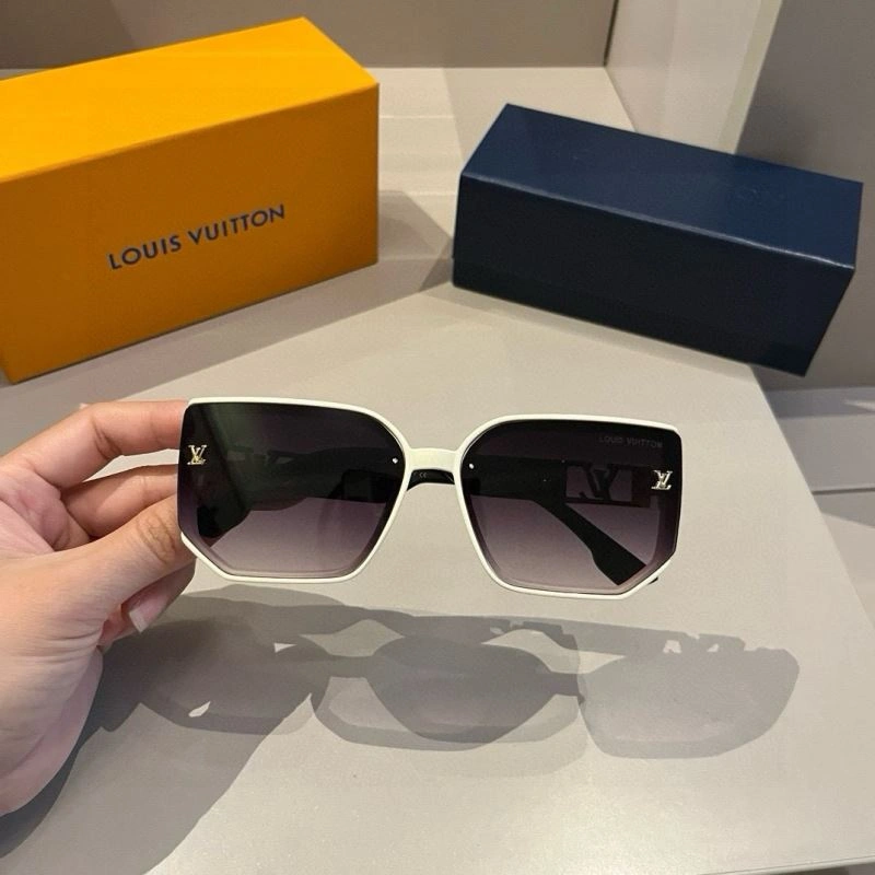 Louis Vuitton Sunglasses Comfortable 280935