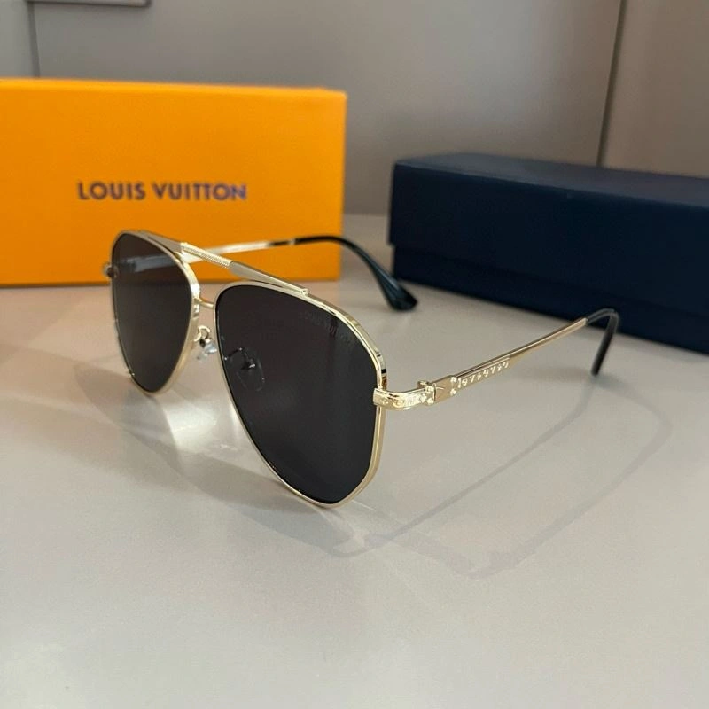 Louis Vuitton Sunglasses Premium 280947
