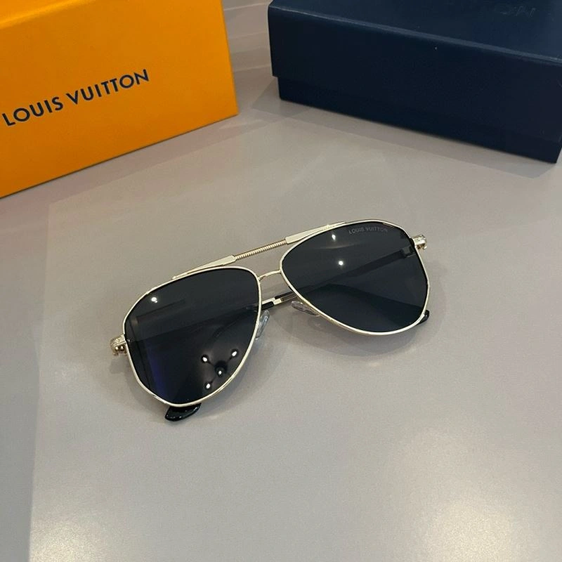 Louis Vuitton Sunglasses Premium 280947