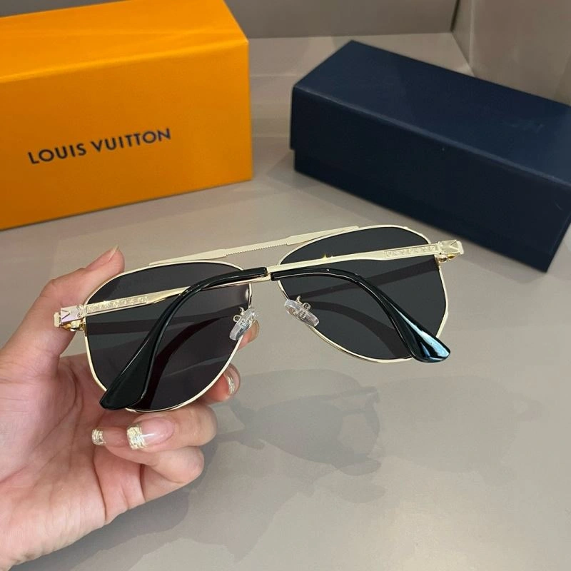 Louis Vuitton Sunglasses Premium 280947