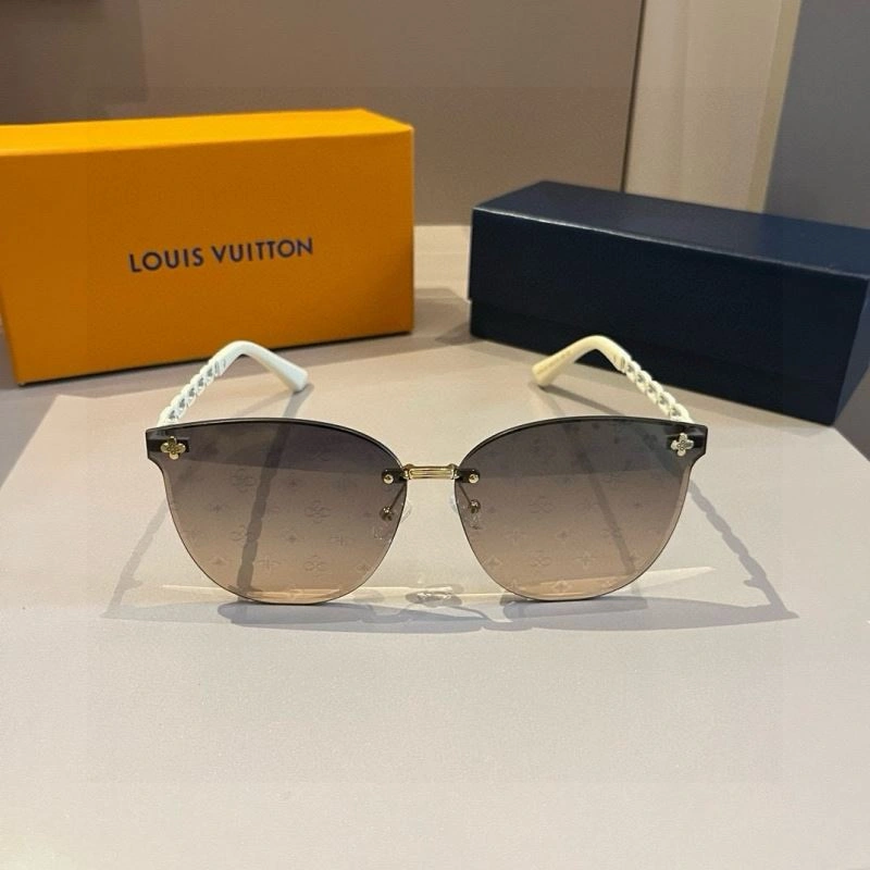 Chic Louis Vuitton Sunglasses 280938