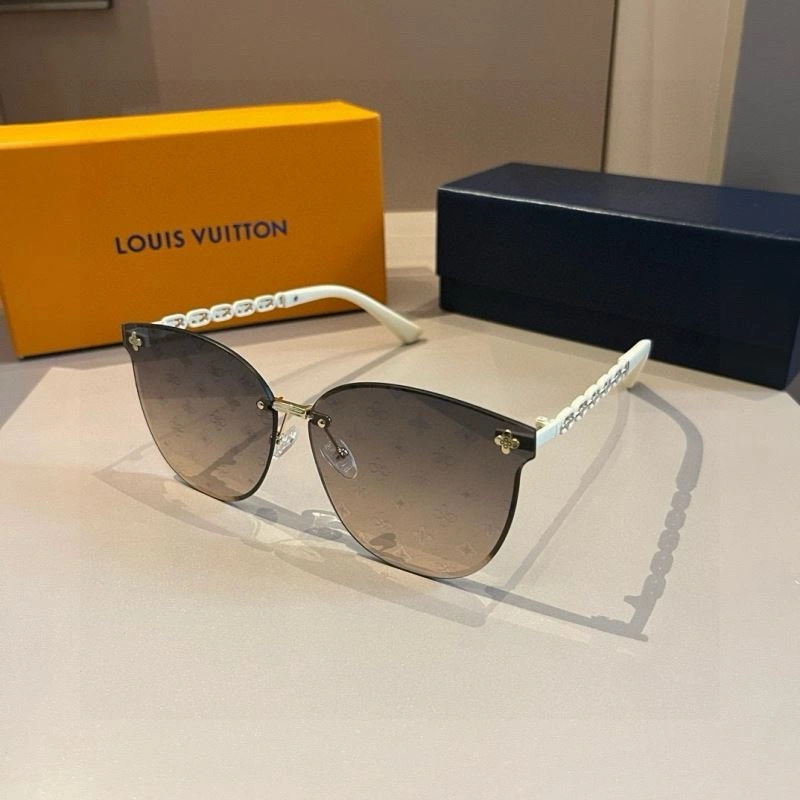 Chic Louis Vuitton Sunglasses 280938