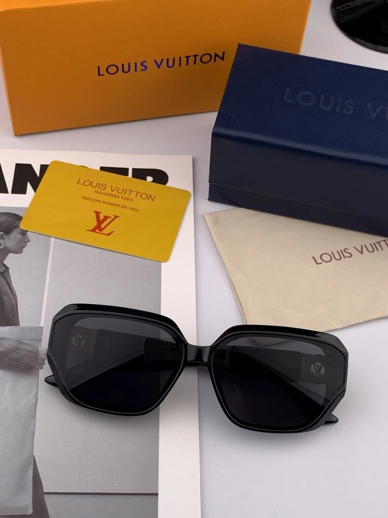 Louis Vuitton Sunglasses MoistureWicking 280932