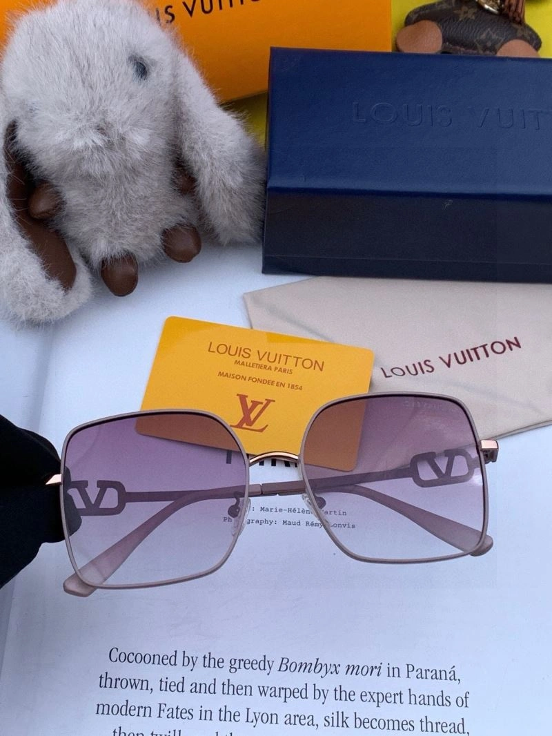Louis Vuitton Sunglasses SportInspired 280931