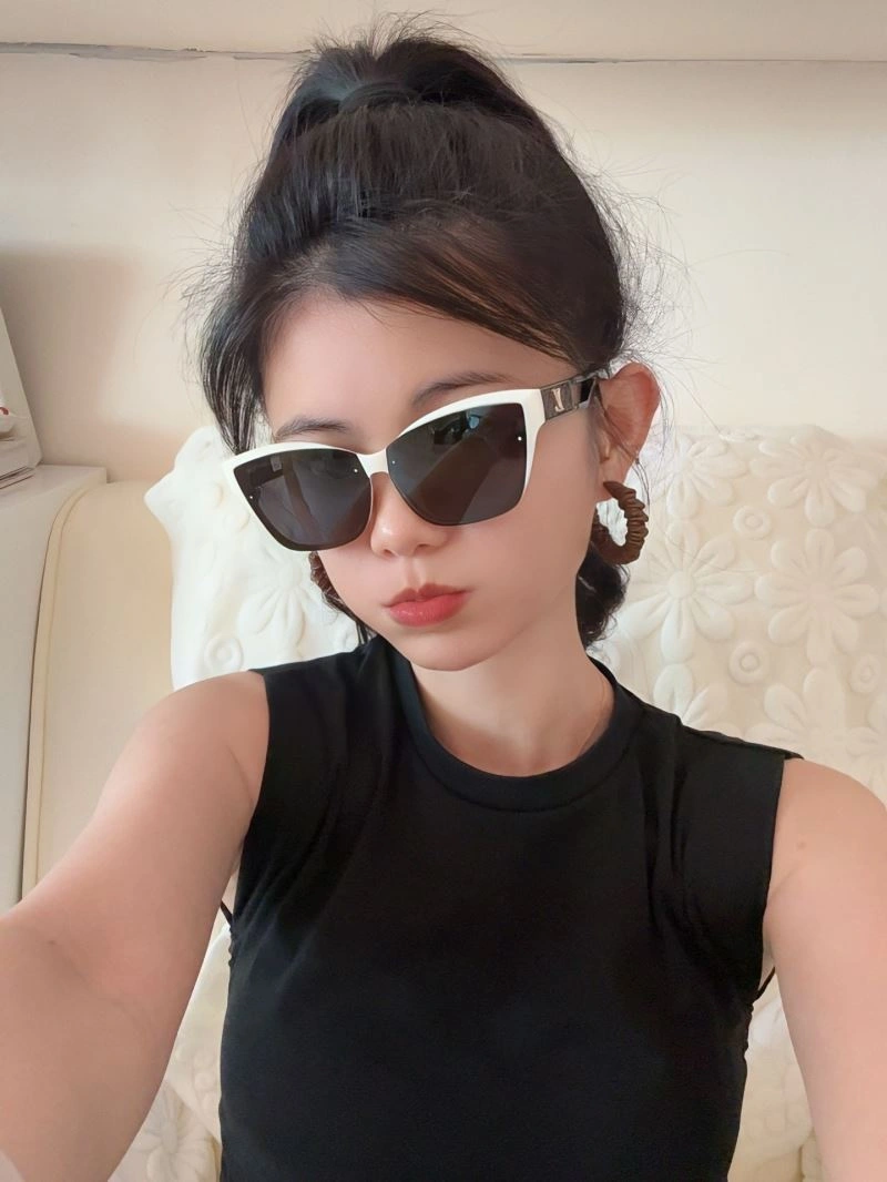 WaterResistant Louis Vuitton Sunglasses 280927