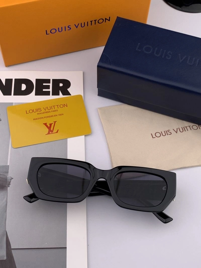 Louis Vuitton Sunglasses Breathable 280913
