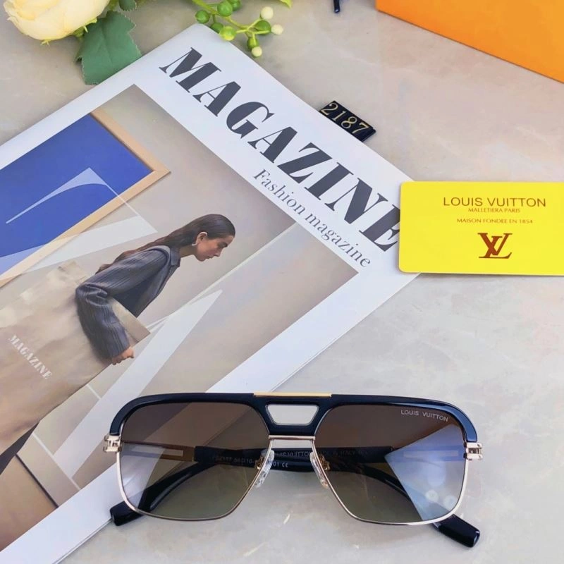Louis Vuitton Sunglasses Classic 280897