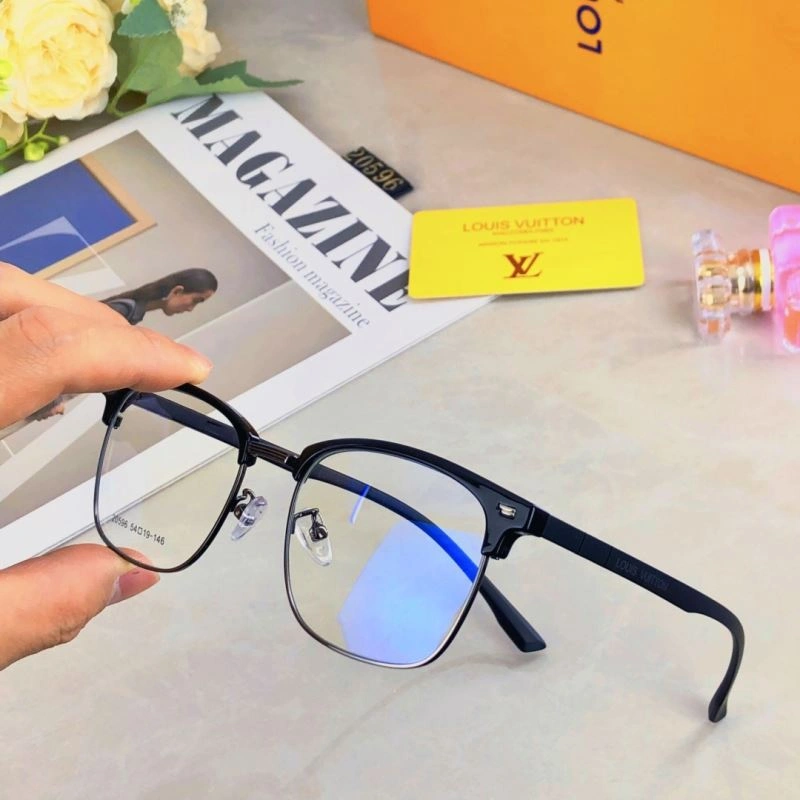 Louis Vuitton Sunglasses Versatile 280925