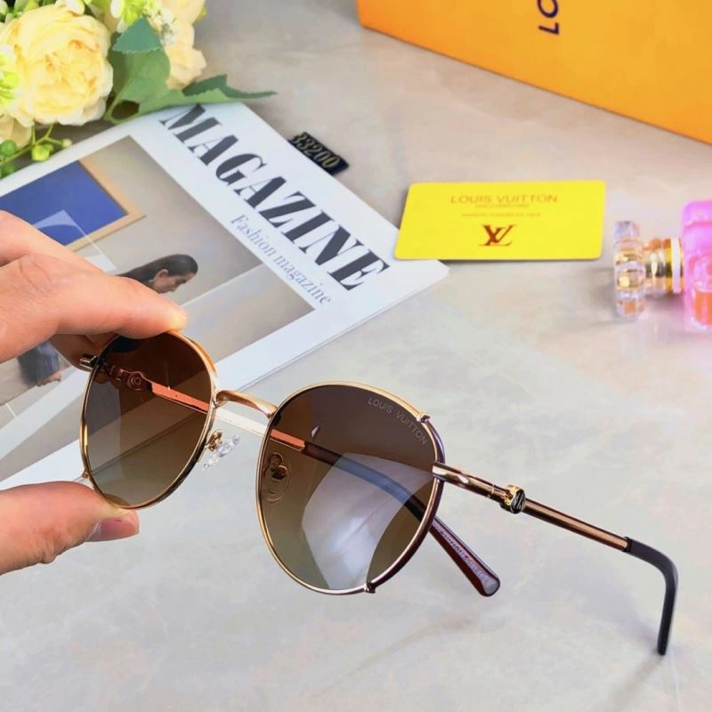 Unisex Louis Vuitton Sunglasses 280907