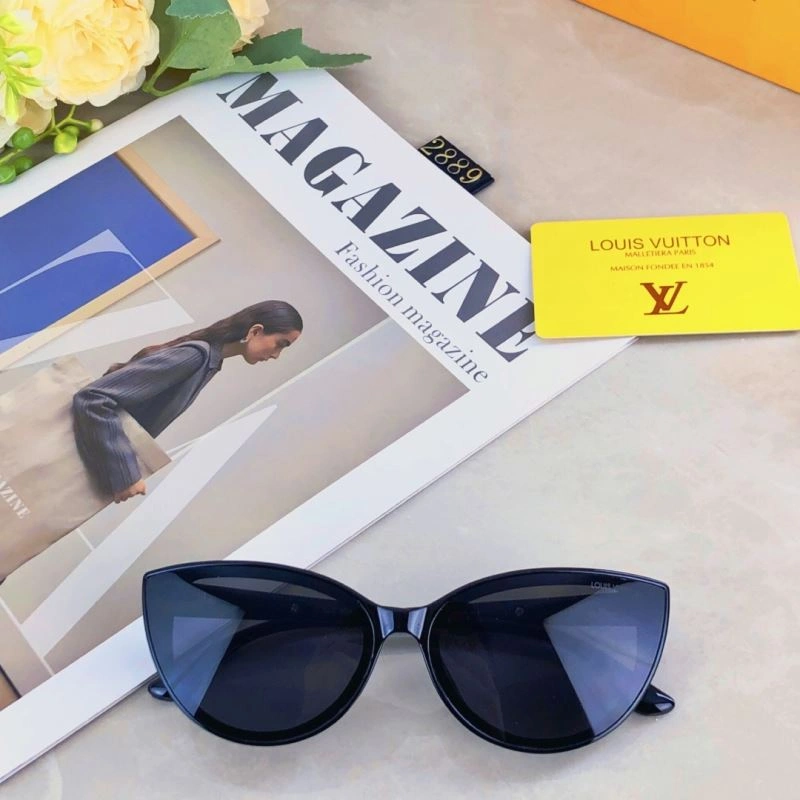 Louis Vuitton Sunglasses Durable 280924