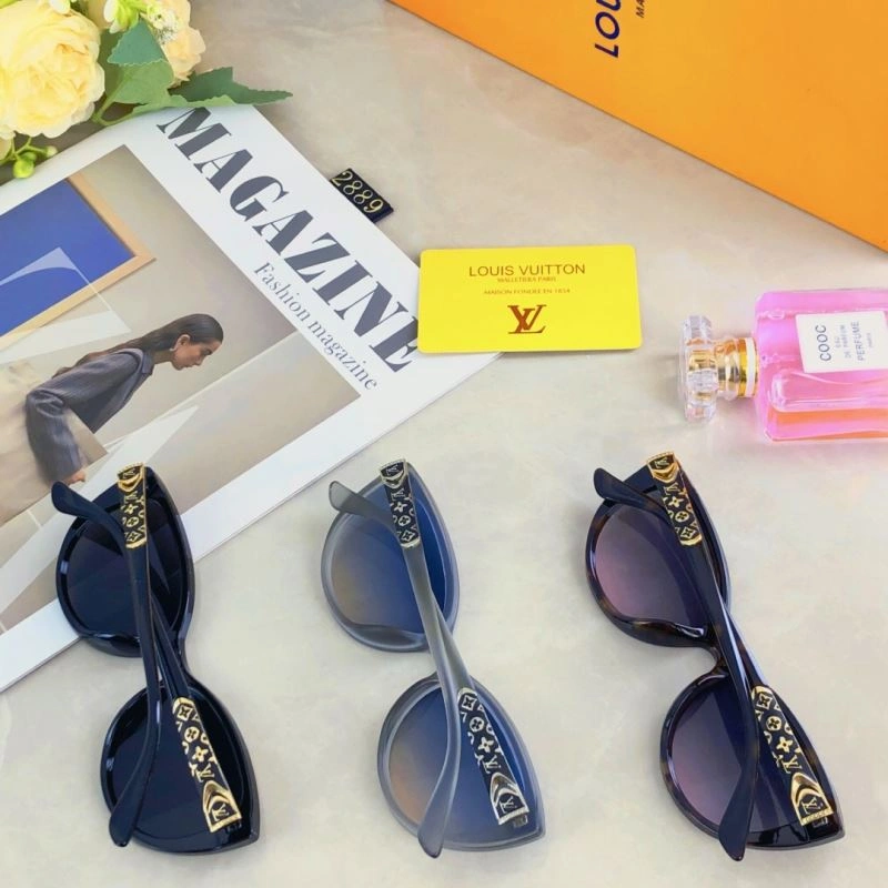 Louis Vuitton Sunglasses Durable 280924