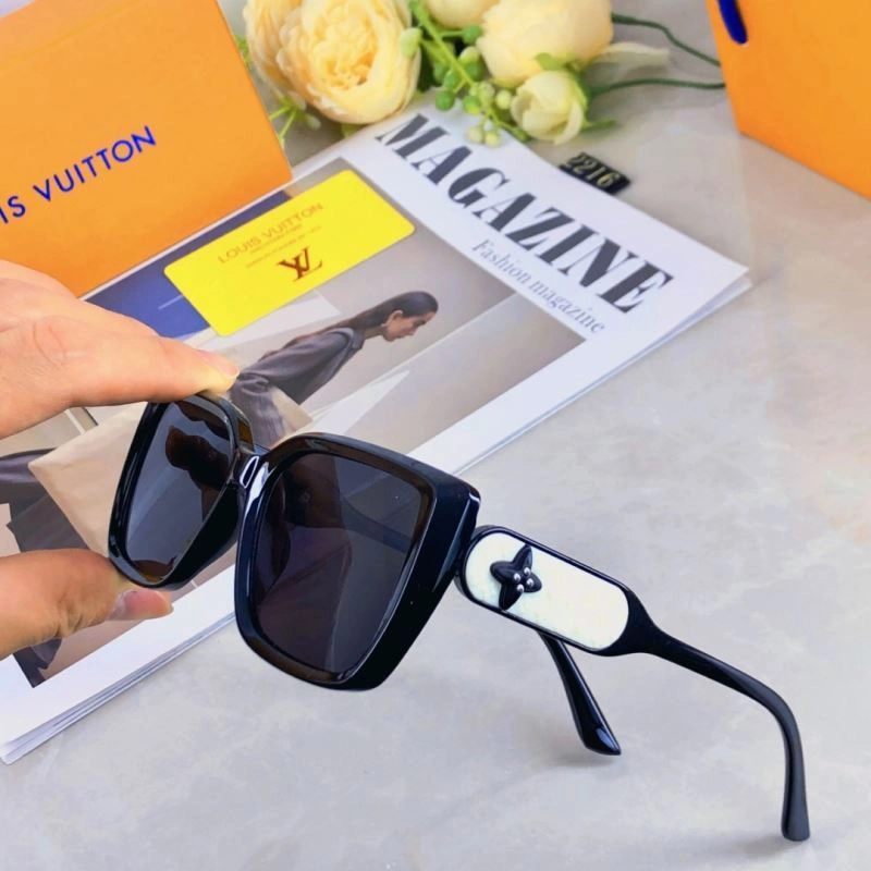 Stretchable Louis Vuitton Sunglasses 280919