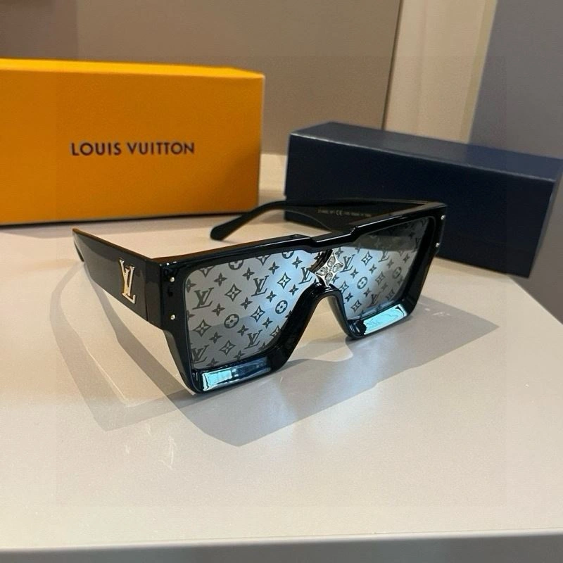 Louis Vuitton Sunglasses TravelReady 280906