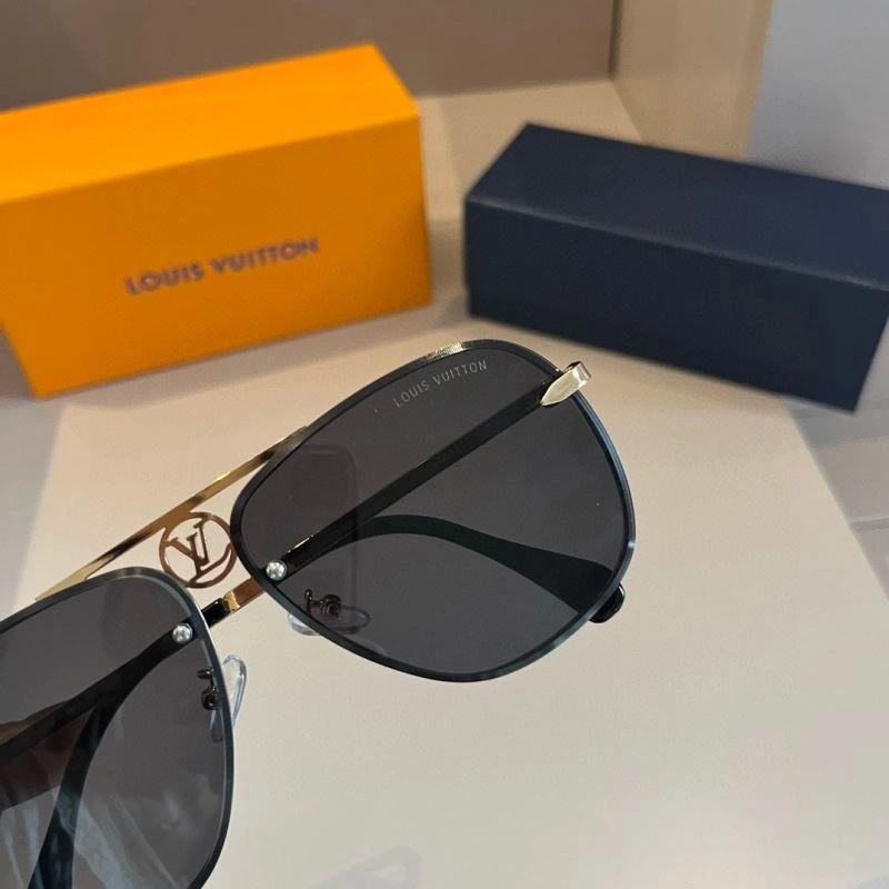 TechFriendly Louis Vuitton Sunglasses 280909