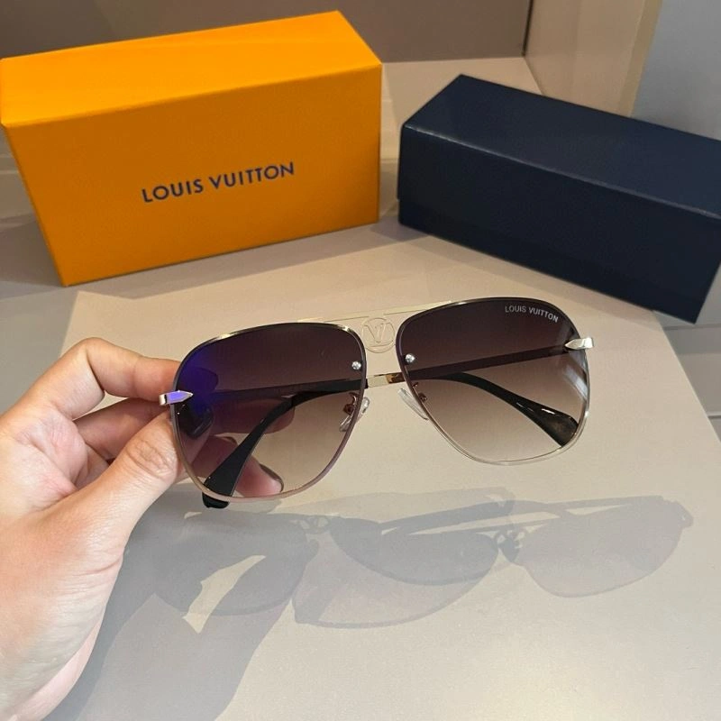 Louis Vuitton Sunglasses FashionForward 280899