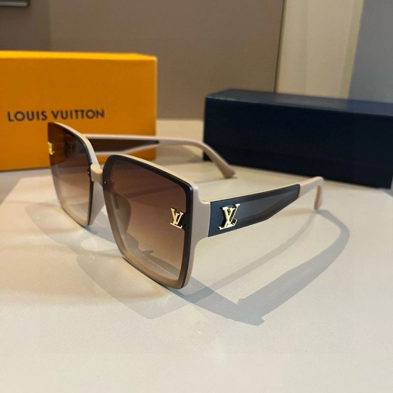 Louis Vuitton Sunglasses Stylish 280896