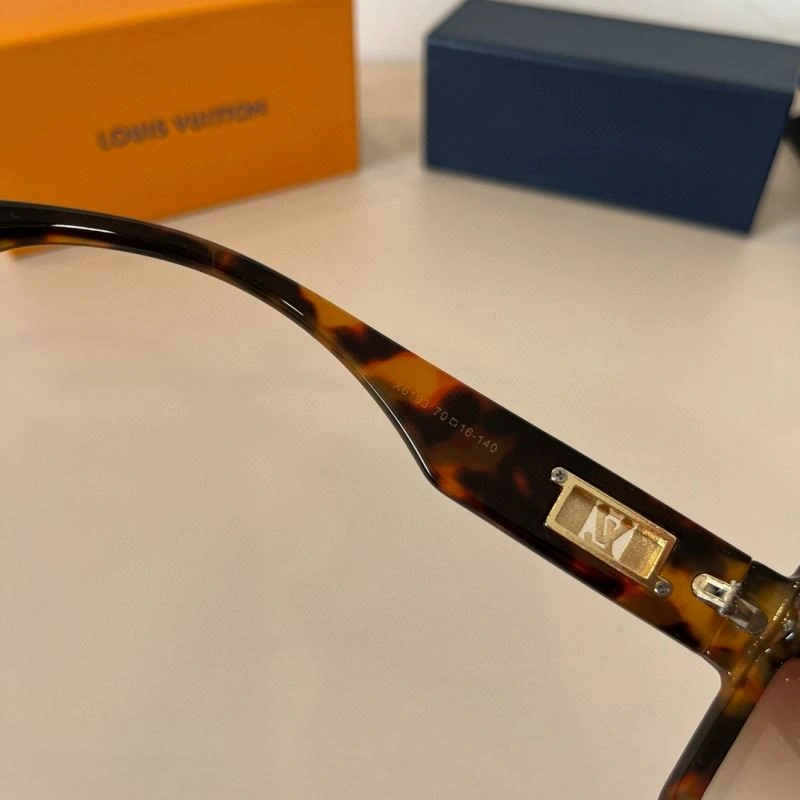 Louis Vuitton Sunglasses Tailored 280889