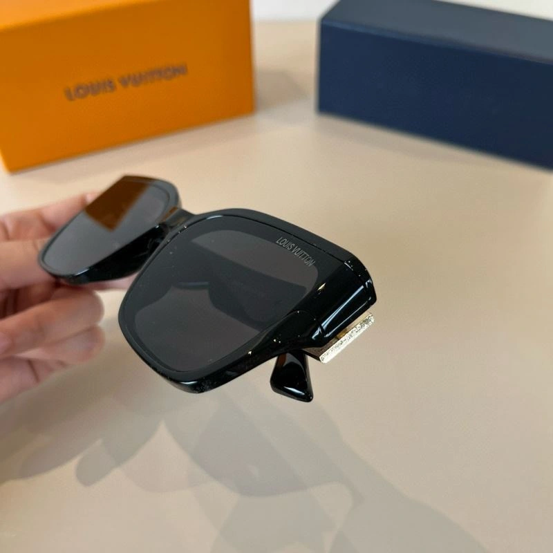 Louis Vuitton Sunglasses Sustainable 280867