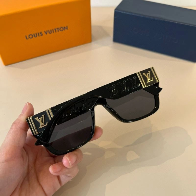 Louis Vuitton Sunglasses Sustainable 280867