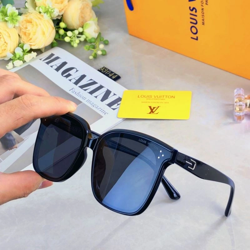 Louis Vuitton Sunglasses Affordable 280859