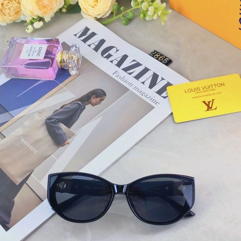 UrbanChic Louis Vuitton Sunglasses 280860