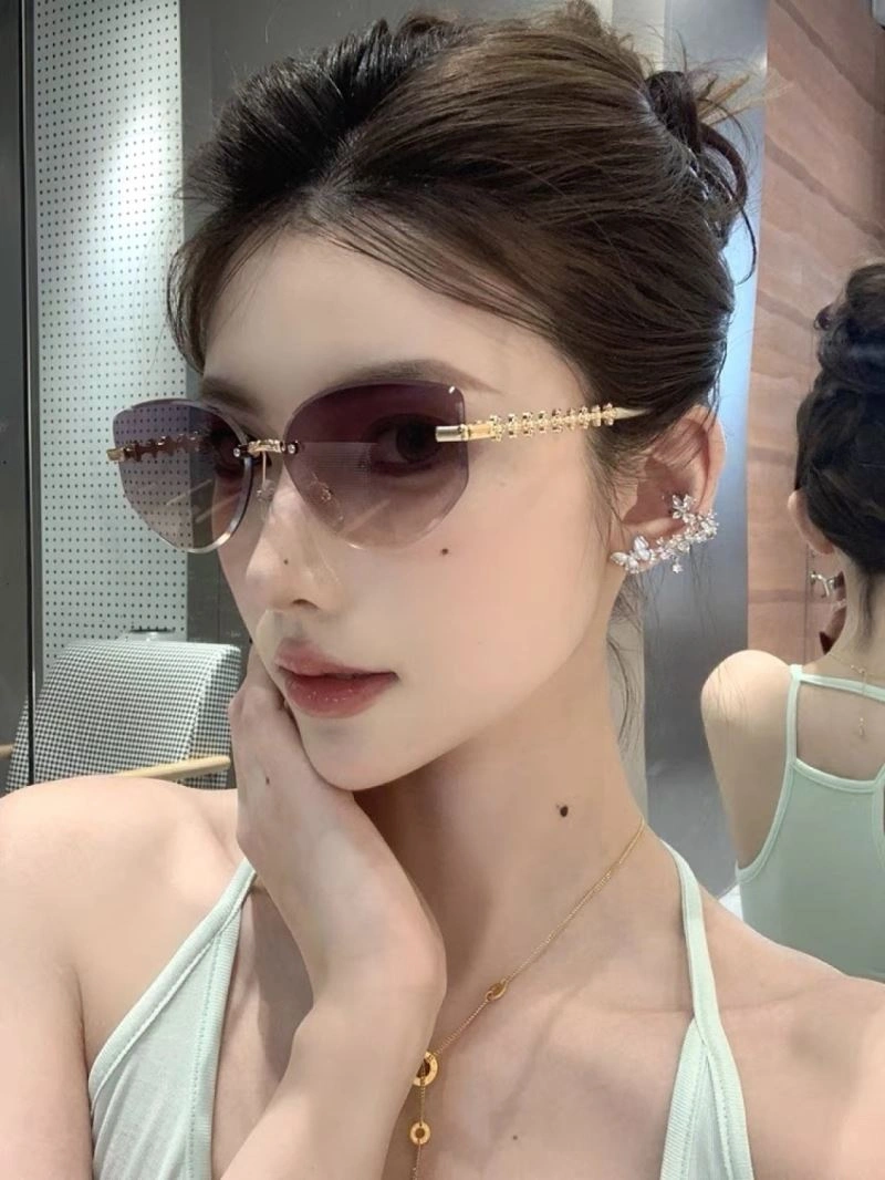 Louis Vuitton Sunglasses Comfortable 280878
